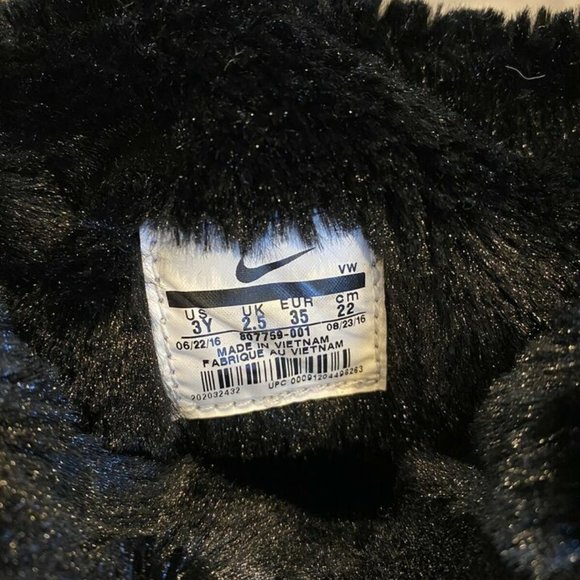 Add on +20🩷/Nike kids winner boots : size 3Y - Picture 5 of 5